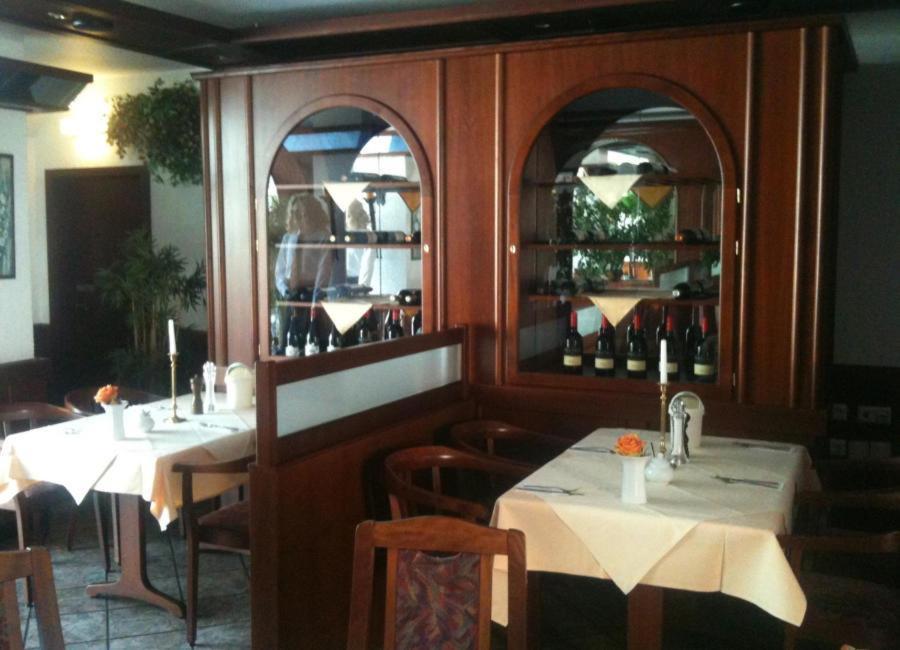 Hotel Daun Castrop-Rauxel Extérieur photo